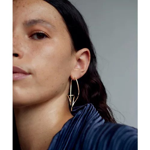 【バージュエリー/BAR Jewellery】のFLORA(両耳ピアス)ゴールド 人気、トレンドファッション・服の通販 founy(ファニー) 　ファッション　Fashion　レディースファッション　Fashion for Women　エレガント 上品　Elegant　ダウン　Down, Puffer　バランス　Balance, Style Balance　other-2|ID: prp329100003980249 ipo3291000000033147500