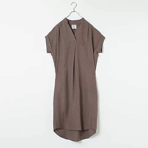 【マイカ ディール/MICA & DEAL】の【LEE別注】【洗える】タックショルダーワンピース インテリア・キッズ・メンズ・レディースファッション・服の通販 founy(ファニー) https://founy.com/ 雑誌掲載アイテム Magazine Picks & Fashion Features ファッション雑誌 Fashion Magazines リー LEE ファッション Fashion レディースファッション Fashion for Women ワンピース Dresses 7月号 July Issue オレンジ Orange スキッパー Skipper, Open Collar デコルテ Décolleté, Neckline リネン Linen, Linen Fabric 別注 Limited Edition, Custom Order 洗える Machine Washable 雑誌 Magazine, Fashion Magazine |ID: prp329100003987130 ipo3291000000034757999