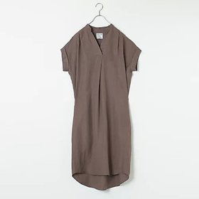 【マイカ ディール/MICA & DEAL】の【LEE別注】【洗える】タックショルダーワンピース 人気、トレンドファッション・服の通販 founy(ファニー) 雑誌掲載アイテム Magazine Picks & Fashion Features ファッション雑誌 Fashion Magazines リー LEE ファッション Fashion レディースファッション Fashion for Women ワンピース Dresses 7月号 July Issue オレンジ Orange スキッパー Skipper, Open Collar デコルテ Décolleté, Neckline リネン Linen, Linen Fabric 別注 Limited Edition, Custom Order 洗える Machine Washable 雑誌 Magazine, Fashion Magazine |ID:prp329100003987130