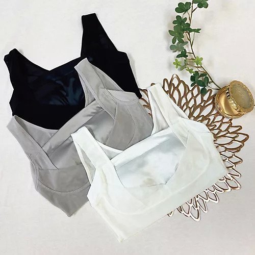 【ブラデリスニューヨークピース/BRADELIS New York peace】の楽なのにバストアップブラ24 人気、トレンドファッション・服の通販 founy(ファニー) 　ファッション　Fashion　レディースファッション　Fashion for Women　アンダー　Underwear Essentials　サテン　Satin, Glossy Fabric　トリミング　Trimming, Decorative Edge　ハーフ　Half, Half-Length　バランス　Balance, Style Balance　パターン　Pattern, Design Print　フィット　Fit, Slim Fit　ポケット　Pocket, Pocket Detail　エレガント 上品　Elegant　other-2|ID: prp329100003996558 ipo3291000000031295770