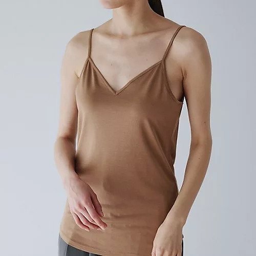 【ドレスハーセルフ/DRESS HERSELF】のインナー/シルク キャミソール 人気、トレンドファッション・服の通販 founy(ファニー) 　ファッション　Fashion　レディースファッション　Fashion for Women　トップス・カットソー　Cut & Sew Tops　キャミソール&ノースリーブ　Camisoles & Sleeveless Tops　インナー　Innerwear　エレガント 上品　Elegant　キャミソール　Camisole, Spaghetti Strap Top　サテン　Satin, Glossy Fabric　シルク　Silk, 100% Silk　デコルテ　Décolleté, Neckline　フィット　Fit, Slim Fit　ボトム　Bottoms, Lower Wear　ラウンド　Round, Round Neck　other-3|ID: prp329100004010220 ipo3291000000036033395