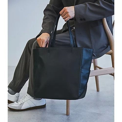 【グリーンレーベルリラクシング/green label relaxing / UNITED ARROWS / MEN】のSC GLR ファンクショナル レザー トートバッグ タテ V2 インテリア・キッズ・メンズ・レディースファッション・服の通販 founy(ファニー) https://founy.com/ ファッション Fashion メンズファッション MEN バッグ Bag/Men トートバッグ Tote Bags ウォレット Wallet クッション Cushion 傘 Umbrella 定番 Standard ポケット Pocket マグネット Magnet メッシュ Mesh おすすめ Recommend ビジネス 仕事 通勤 Business |ID: prp329100004017847 ipo3291000000029232079