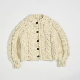 【オブラダ/Oblada】のARAN CARDIGAN 人気、トレンドファッション・服の通販 founy(ファニー) ファッション Fashion レディースファッション WOMEN トップス・カットソー Tops/Tshirt カーディガン Cardigans カーディガン Cardigan 手編み Hand Knitting 羽織 Haori |ID:prp329100004020780