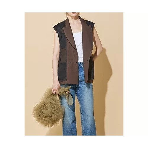 【チカ キサダ/CHIKA KISADA】のスリーブレスジャケット インテリア・キッズ・メンズ・レディースファッション・服の通販 founy(ファニー) https://founy.com/ ファッション Fashion レディースファッション Fashion for Women アウター Coat / Outerwear Collection レディースジャケット・軽アウター Jackets 2024年 2024 2024-2025秋冬・A/W Autumn/Winter 2024–25 AW24–25 ジャケット Jacket, Outerwear チュール Tulip, Tulip Motif リバーシブル Reversible, Two-Sided |ID: prp329100004021721 ipo3291000000030964600