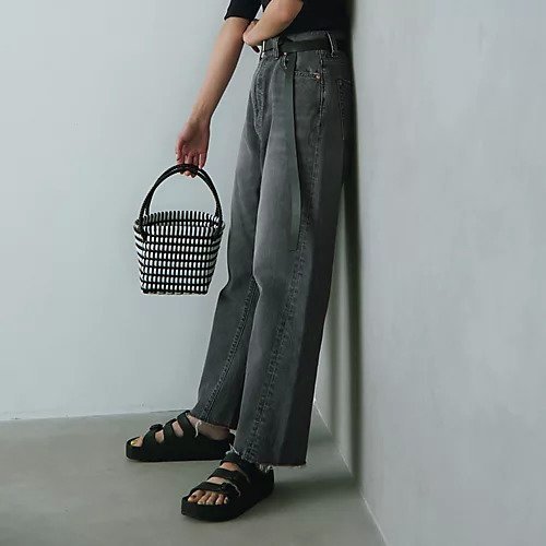 【レッドカード トーキョー/RED CARD TOKYO】の【福田麻琴さんコラボ】【洗える】Crepe Denim 人気、トレンドファッション・服の通販 founy(ファニー) 　ファッションモデル・俳優・女優　Models　女性　Women　福田麻琴　Fukuda Makoto　ファッション　Fashion　レディースファッション　Fashion for Women　コラボ　Collaboration, Collab　デニム　Denim, Jeans Material　エレガント 上品　Elegant　夏　Summer　洗える　Machine Washable　軽量　Lightweight, Ultra Light　other-2|ID: prp329100004021758 ipo3291000000032336326