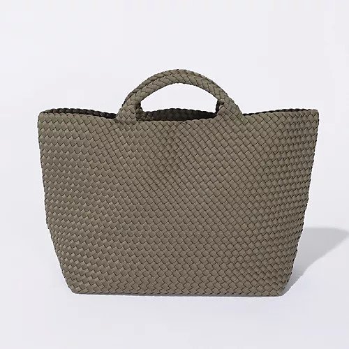 【ナゲディ/NAGHEDI】のメッシュラージトートバッグ 人気、トレンドファッション・服の通販 founy(ファニー) 　ファッション　Fashion　レディースファッション　Fashion for Women　バッグ　Bags　おすすめ　Recommended / Our Picks　クラッチ　Clutch, Clutch Bag　バランス　Balance, Style Balance　ポーチ　Pouch, Small Case　モダン　Modern, Contemporary　軽量　Lightweight, Ultra Light　other-2|ID: prp329100004033585 ipo3291000000034058540