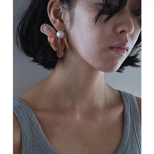 【マージュール/marjour】のSHEER HALF FLOWER PIERCE 人気、トレンドファッション・服の通販 founy(ファニー) 　ファッション　Fashion　レディースファッション　Fashion for Women　シアー　Sheer, See-Through　パール　Pearl, Pearl Accent　フラワー　Flower, Floral　モチーフ　Motif, Design Theme　other-2|ID: prp329100004043303 ipo3291000000031271149