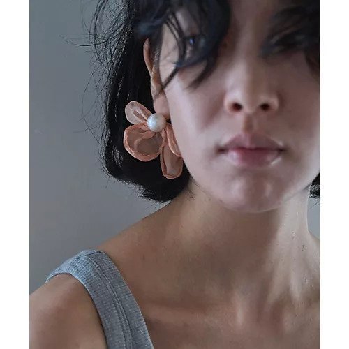 【マージュール/marjour】のSHEER HALF FLOWER PIERCE 人気、トレンドファッション・服の通販 founy(ファニー) 　ファッション　Fashion　レディースファッション　Fashion for Women　シアー　Sheer, See-Through　パール　Pearl, Pearl Accent　フラワー　Flower, Floral　モチーフ　Motif, Design Theme　other-3|ID: prp329100004043303 ipo3291000000031271151