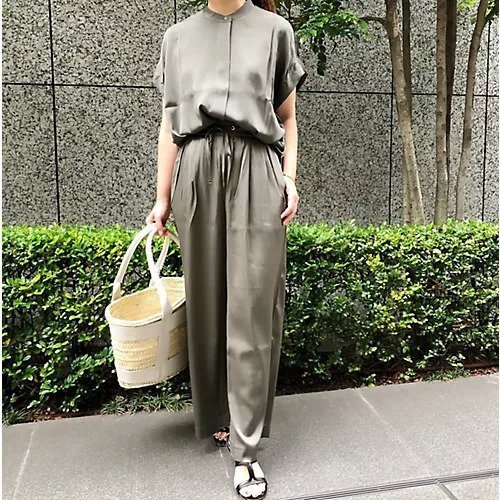 【ドレスハーセルフ/DRESS HERSELF】のシルク混ワイドパンツ 人気、トレンドファッション・服の通販 founy(ファニー) 　ファッション　Fashion　レディースファッション　Fashion for Women　パンツ　Pants & Trousers　サテン　Satin, Glossy Fabric　シルク　Silk, 100% Silk　ドレープ　Drape, Draping Fabric　ワイド　Wide, Wide Fit　エレガント 上品　Elegant　洗える　Machine Washable　other-3|ID: prp329100004045037 ipo3291000000034220829
