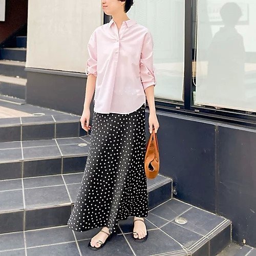 【ノーリーズソフィー/NOLLEY'S sophi】のパール釦スキッパーシャツ 人気、トレンドファッション・服の通販 founy(ファニー) 　ファッション　Fashion　レディースファッション　Fashion for Women　トップス・カットソー　Cut & Sew Tops　シャツ・ブラウス・オフィスカジュアル　Elegant Blouses & Button-Ups　2025年　2025　2025春夏・S/S　Spring/Summer 2025 SS25　おすすめ　Recommended / Our Picks　スキッパー　Skipper, Open Collar　パール　Pearl, Pearl Accent　ロング　Long, Long-Length　人気　Popular, Best Seller　定番　Standard, Basic Item　other-2|ID: prp329100004047543 ipo3291000000032434872