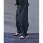 【マージュール/marjour】のCURVE COTTON PANTS BLACK|ID:prp329100004053786