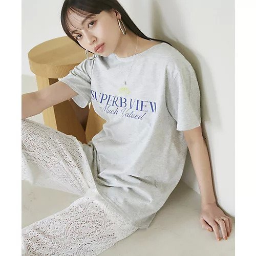 【ビス/VIS】の【洗える】Souvenir ロゴTシャツ インテリア・キッズ・メンズ・レディースファッション・服の通販 founy(ファニー) 　ファッション　Fashion　レディースファッション　WOMEN　トップス・カットソー　Tops/Tshirt　シャツ/ブラウス　Shirts/Blouses　ロング / Tシャツ　T-Shirts　インナー　Inner　春　Spring　洗える　Washable　コレクション　Collection　ジャケット　Jacket　バランス　Balance　パジャマ　Pajamas　パーティ　Party　ボトム　Bottom　半袖　Short Sleeve　S/S・春夏　Ss・Spring/Summer　おすすめ　Recommend　夏　Summer　2024年　2024　2024春夏・S/S　Ss,Spring/Summer,2024　ライトグレー|ID: prp329100004074647 ipo3291000000028218257