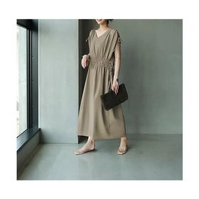 【スタイルデリ/STYLE DELI】 楊柳ドロストギャザーワンピース人気、トレンドファッション・服の通販 founy(ファニー) ファッション Fashion レディースファッション WOMEN ワンピース Dress イエロー Yellow インナー Inner 春 Spring カーディガン Cardigan キャミソール Camisole ギャザー Gather シアー Sheer ショルダー Shoulder ジャケット Jacket スニーカー Sneakers スリット Slit デコルテ Decolletage ドレープ Drape ノースリーブ No Sleeve フィット Fit ペチコート Petticoat ポケット Pocket 半袖 Short Sleeve リゾート Resort ループ Loop S/S・春夏 Ss・Spring/Summer 夏 Summer |ID:prp329100004076287