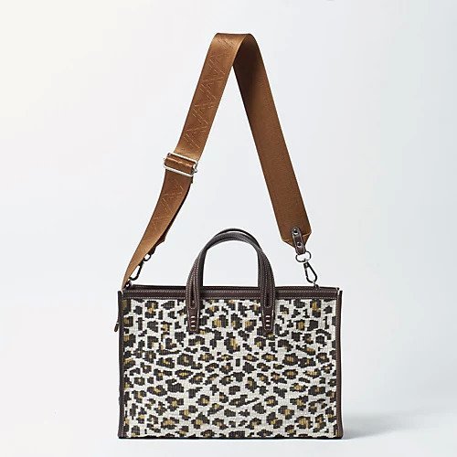 【ア ヴァケーション/A VACATION】のBREAD M(NOBI LEO) インテリア・キッズ・メンズ・レディースファッション・服の通販 founy(ファニー) ファッション Fashion レディースファッション Fashion for Women ショルダー Shoulder, Shoulder Strap フォルム Silhouette, Form ポーチ Pouch, Small Case レオパード Leopard, Animal Print ロング Long, Long-Length エレガント 上品 Elegant レオパード|ID: prp329100004086626 ipo3291000000034433863