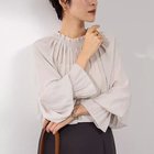 【ノーリーズ/NOLLEY'S】の割繊2WAY衿フリルブラウス 人気、トレンドファッション・服の通販 founy(ファニー) ファッション Fashion レディースファッション WOMEN トップス・カットソー Tops/Tshirt シャツ/ブラウス Shirts/Blouses 2024年 2024 2024-2025秋冬・A/W Aw/Autumn/Winter/Fw/Fall/2024-2025 おすすめ Recommend インナー Inner シャーリング Shirring ジャケット Jacket フリル Frills ボトム Bottom エレガント 上品 Elegant 人気 Popularity ビジネス 仕事 通勤 Business 定番 Standard thumbnail ベージュ|ID: prp329100004096833 ipo3291000000027782460