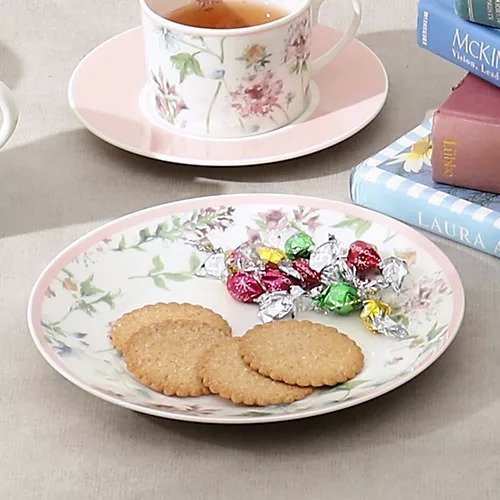 【ローラアシュレイホーム/LAURA ASHLEY HOME / GOODS】のワイルド メドウ柄 19cmプレート インテリア・キッズ・メンズ・レディースファッション・服の通販 founy(ファニー) https://founy.com/ おすすめ Recommend シンプル Simple スマート Smart デザート Dessert プレート Plate |ID: prp329100004096959 ipo3291000000029585846