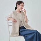 【シューラルー ドレスキップ/SHOO LA RUE / DRESKIP】のコーデの主役に くるくるフェイクファージレ 人気、トレンドファッション・服の通販 founy(ファニー) ファッション Fashion レディースファッション WOMEN アウター Coat Outerwear トップス・カットソー Tops/Tshirt ベスト/ジレ Gilets/Vests おすすめ Recommend スマート Smart ワイド Wide thumbnail ライトグレー|ID: prp329100004102870 ipo3291000000028163077