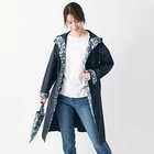 【ローラアシュレイホーム/LAURA ASHLEY HOME】の【大人気!収納用トートバッグ付き】レインコート ANCROFT DITSY 人気、トレンドファッション・服の通販 founy(ファニー) ファッション Fashion レディースファッション WOMEN アウター Coat Outerwear コート Coats エレガント 上品 Elegant スマート Smart ドローストリング Drawstring プリント Print ポケット Pocket 帽子 Hat 羽織 Haori thumbnail ネイビー|ID: prp329100004122056 ipo3291000000028128454