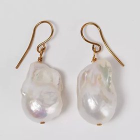 【ジル サンダー/JIL SANDER】 GRAINY EARRINGS 1(ピアス)人気、トレンドファッション・服の通販 founy(ファニー) ファッション Fashion レディースファッション Fashion for Women ジュエリー Jewelry ファッションリング Fashion Rings イヤリング・フープ・ドロップタイプ Hoop, Drop & Clip Earrings ハンド Hand, Handmade パール Pearl, Pearl Accent フォルム Silhouette, Form |ID:prp329100004125066