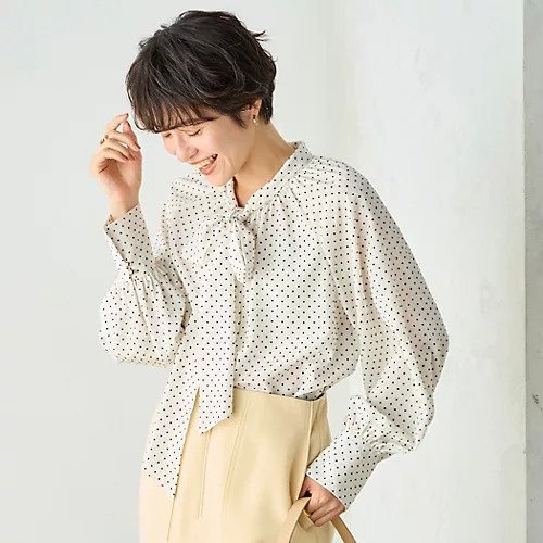 【ノーリーズソフィー/NOLLEY'S sophi】のフロッキードットボウタイブラウス インテリア・キッズ・メンズ・レディースファッション・服の通販 founy(ファニー) https://founy.com/ ファッション Fashion レディースファッション WOMEN トップス・カットソー Tops/Tshirt シャツ/ブラウス Shirts/Blouses 2024年 2024 2024-2025秋冬・A/W Aw/Autumn/Winter/Fw/Fall/2024-2025 おすすめ Recommend インナー Inner ジャケット Jacket リボン Ribbon エレガント 上品 Elegant 春 Spring 秋 Autumn/Fall |ID: prp329100004135907 ipo3291000000028306797