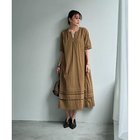 【スタイルデリ/STYLE DELI】の【LUXE】デザインVネックギャザーワンピース 人気、トレンドファッション・服の通販 founy(ファニー) ファッション Fashion レディースファッション WOMEN ワンピース Dress インナー Inner 秋 Autumn/Fall ギャザー Gather ショルダー Shoulder スモック Smock スリット Slit タートルネック Turtleneck デコルテ Decolletage 定番 Standard 長袖 Long Sleeve ハイネック High Neck バランス Balance フォルム Form フロント Front ポケット Pocket ミックス Mix リラックス Relax ループ Loop エレガント 上品 Elegant thumbnail ジンジャー|ID: prp329100004140529 ipo3291000000028404542