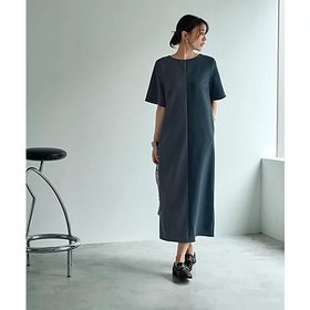 【スタイルデリ/STYLE DELI】 ハーフ微配色キーネックワンピース人気、トレンドファッション・服の通販 founy(ファニー) ファッション Fashion レディースファッション WOMEN ワンピース Dress インナー Inner 秋 Autumn/Fall カーディガン Cardigan シューズ Shoes シルバー Silver シンプル Simple ジャケット Jacket スニーカー Sneakers スリット Slit スーツ Suit 長袖 Long Sleeve ハーフ Half バランス Balance ブルゾン Blouson ポケット Pocket ミックス Mix ループ Loop ロング Long 冬 Winter 夏 Summer |ID:prp329100004140530