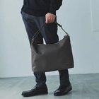 【グリーンレーベルリラクシング/green label relaxing / UNITED ARROWS / MEN】のCIBO フェイクレザー ワンショルダーバッグ 人気、トレンドファッション・服の通販 founy(ファニー) ファッション Fashion メンズファッション MEN バッグ Bag/Men ダウン Down ドレス Dress フェイクスエード Faux Suede フェイクレザー Faux Leather ライニング Lining thumbnail MD.GRAY|ID: prp329100004150802 ipo3291000000028554655