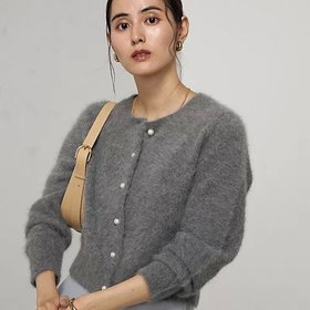 【ノーリーズソフィー/NOLLEY'S sophi】のヘアリーパール釦クルーネックカーディガン 人気、トレンドファッション・服の通販 founy(ファニー) ファッション Fashion レディースファッション WOMEN トップス・カットソー Tops/Tshirt カーディガン Cardigans 2024年 2024 2024-2025秋冬・A/W Aw/Autumn/Winter/Fw/Fall/2024-2025 ショート Short ワイド Wide |ID:prp329100004153107