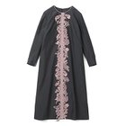 【ミナ ペルホネン/mina perhonen】の【SPURSHOP別注】forest paradeシルクドレス 人気、トレンドファッション・服の通販 founy(ファニー) ファッション Fashion レディースファッション Fashion for Women ワンピース Dresses フォーマル・パーティードレス・結婚式用ドレス Elegant & Casual Dresses 2024年 2024 2024-2025秋冬・A/W Autumn/Winter 2024–25 AW24–25 シルク Silk, 100% Silk スリット Slit, Slit Detail ドレス Dress, One-Piece フロント Front, Front Design レース Lace, Lace Fabric 別注 Limited Edition, Custom Order thumbnail NAVY|ID: prp329100004153132 ipo3291000000034865570