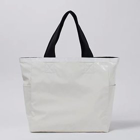 【レスポートサック/LeSportsac】の【LEE別注】LG REVERSIBLE TOTE 人気、トレンドファッション・服の通販 founy(ファニー) ファッション Fashion レディースファッション WOMEN バッグ Bag クラシカル Classical ドット Dot パール Pearl ビッグ Big ポケット Pocket 傘 Umbrella 別注 Special Order 軽量 Lightweight |ID:prp329100004153143