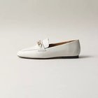 【オデット エ オディール/Odette e Odile】のチェーンソフトローファー フラット10↑ OFF WHITE|ID: prp329100004153158 ipo3291000000028594536