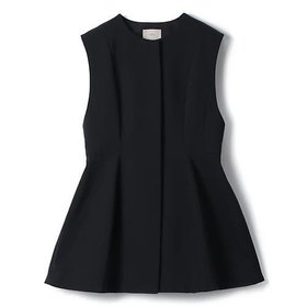 【ル フィル/LE PHIL】の【Marisol別注】ダブルクロスペプラムジレ 人気、トレンドファッション・服の通販 founy(ファニー) ファッション Fashion レディースファッション Fashion for Women アウター Coat / Outerwear Collection トップス・カットソー Cut & Sew Tops ベスト&ジレ / 重ね着スタイル Vests & Gilets タートル Turtleneck, Turtle Collar トレンド Trend, Trending Now フォルム Silhouette, Form フロント Front, Front Design リラックス Relax, Relaxed Fit 別注 Limited Edition, Custom Order 防寒 Cold Protection, Winter-Ready |ID:prp329100004158555