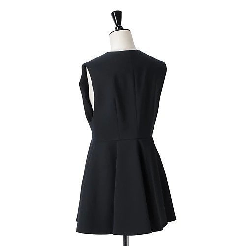 【ル フィル/LE PHIL】の【Marisol別注】ダブルクロスペプラムジレ 人気、トレンドファッション・服の通販 founy(ファニー) 　ファッション　Fashion　レディースファッション　Fashion for Women　アウター　Coat / Outerwear Collection　トップス・カットソー　Cut & Sew Tops　ベスト&ジレ / 重ね着スタイル　Vests & Gilets　タートル　Turtleneck, Turtle Collar　トレンド　Trend, Trending Now　フォルム　Silhouette, Form　フロント　Front, Front Design　リラックス　Relax, Relaxed Fit　別注　Limited Edition, Custom Order　防寒　Cold Protection, Winter-Ready　other-3|ID: prp329100004158555 ipo3291000000034955012