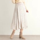 【ローラアシュレイ/LAURA ASHLEY】の【ウエストゴム/3colors/同柄アイテムあり】ポリントン ローゼズ柄 サテンスカート 人気、トレンドファッション・服の通販 founy(ファニー) ファッション Fashion レディースファッション WOMEN スカート Skirt なめらか Smooth サテン Satin ポケット Pocket thumbnail ベージュ|ID: prp329100004159870 ipo3291000000028703095