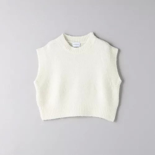 【ユナイテッドアローズ/UNITED ARROWS】のフラッフィ コンパクト ベスト WHITE インテリア・キッズ・メンズ・レディースファッション・服の通販 founy(ファニー) https://founy.com/ ファッション Fashion レディースファッション WOMEN アウター Coat Outerwear トップス・カットソー Tops/Tshirt ベスト/ジレ Gilets/Vests インナー Inner カーディガン Cardigan コンパクト Compact ショート Short スリーブ Sleeve タンク Tank チュニック Tunic バランス Balance ベスト Vest ロング Long エレガント 上品 Elegant |ID: prp329100004162712 ipo3291000000028744273