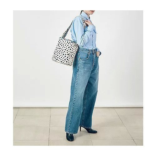 【レスポートサック アトリエ/LeSportsac Atelier】のLG BELT HANDLE TOTE/ブライトセピアダルメシアン 人気、トレンドファッション・服の通販 founy(ファニー) 　ファッション　Fashion　レディースファッション　WOMEN　バッグ　Bag　コレクション　Collection　ニューヨーク　New York　バケツ　Bucket　ビンテージ　Vintage　モダン　Modern　手帳　Pocket Book　軽量　Lightweight　other-3|ID: prp329100004167221 ipo3291000000031258907