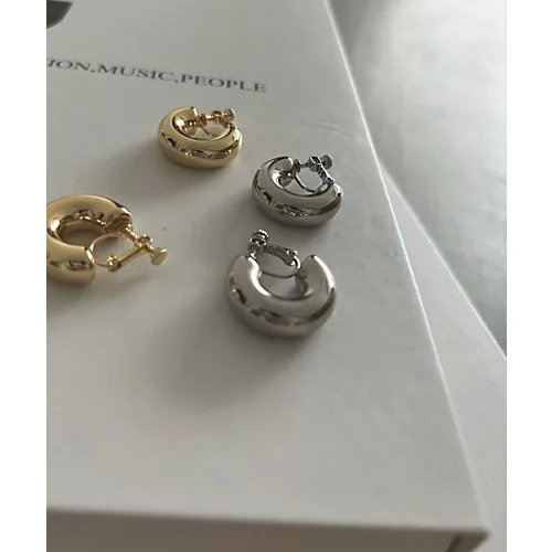 【マージュール/marjour】のWIDE CIRCLE EARRING 人気、トレンドファッション・服の通販 founy(ファニー) 　ファッション　Fashion　レディースファッション　Fashion for Women　ジュエリー　Jewelry　ファッションリング　Fashion Rings　イヤリング・フープ・ドロップタイプ　Hoop, Drop & Clip Earrings　イヤリング　Earrings　other-2|ID: prp329100004183429 ipo3291000000031285398