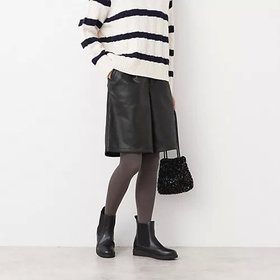 【デッサン/Dessin】の【洗える】レザー調ハーフパンツ 人気、トレンドファッション・服の通販 founy(ファニー) ファッション Fashion レディースファッション WOMEN パンツ Pants ハーフ / ショートパンツ Short Pants スエード Suede ストレッチ Stretch スマート Smart ハーフ Half ポケット Pocket ロング Long 洗える Washable |ID:prp329100004188731