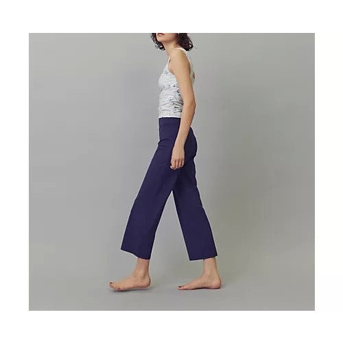 【ジュリエ/Julier】のBeigeflowerプリントミドルトップス 人気、トレンドファッション・服の通販 founy(ファニー) 　ファッション　Fashion　レディースファッション　WOMEN　トップス・カットソー　Tops/Tshirt　ギャザー　Gather　スクエア　Square　ストレッチ　Stretch　トレンド　Trend　ビーチ　Beach　フィット　Fit　プリント　Print　水着　Swimsuit　ヨガ　Yoga　リゾート　Resort　レギンス　Leggings　おすすめ　Recommend　other-3|ID: prp329100004188798 ipo3291000000031285209