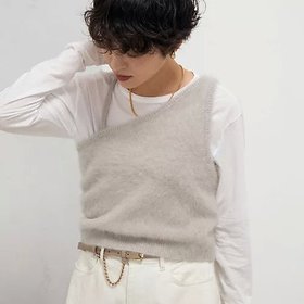 【リエミラー/Rie Miller】 アシメトリーニットビスチェ人気、トレンドファッション・服の通販 founy(ファニー) ファッション Fashion レディースファッション WOMEN トップス・カットソー Tops/Tshirt ニット Knit Tops ビスチェ Bustier 2024年 2024 2024-2025秋冬・A/W Aw/Autumn/Winter/Fw/Fall/2024-2025 おすすめ Recommend アシメトリー Asymmetry 防寒 Cold Protection |ID:prp329100004197409