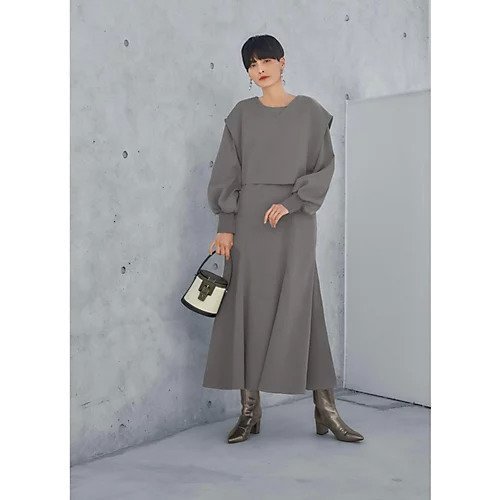 【スタイルデリ/STYLE DELI】の【LUXE】ベスト付きマーメイドラインワンピース インテリア・キッズ・メンズ・レディースファッション・服の通販 founy(ファニー) 　ファッション　Fashion　レディースファッション　WOMEN　アウター　Coat Outerwear　カーディガン　Cardigan　ギャザー　Gather　ショート　Short　シンプル　Simple　ジャケット　Jacket　スカーフ　Scarf　スタイリッシュ　Stylish　スニーカー　Sneakers　スペシャル　Special　スリット　Slit　セパレート　Separate　センター　Center　パーカー　Hoodie　ベスト　Vest　ポケット　Pocket　マーメイド　Mermaid　メンズ　Mens　ループ　Loop　ロング　Long　冬　Winter　夏　Summer　エレガント 上品　Elegant　ビジネス 仕事 通勤　Business　グレー|ID: prp329100004214056 ipo3291000000030968385