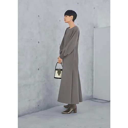 【スタイルデリ/STYLE DELI】の【LUXE】ベスト付きマーメイドラインワンピース 人気、トレンドファッション・服の通販 founy(ファニー) 　ファッション　Fashion　レディースファッション　Fashion for Women　アウター　Coat / Outerwear Collection　カーディガン　Cardigan, Knitwear　ギャザー　Gathered, Ruffled　ショート　Short, Short Length　シンプル　Simple, Minimal　ジャケット　Jacket, Outerwear　スカーフ　Scarf, Neckwear　スタイリッシュ　Stylish, Fashionable　スニーカー　Sneakers, Trainers　スペシャル　Special, Limited Edition　スリット　Slit, Slit Detail　セパレート　Separate, Two-Piece　センター　Center, Center Line　パーカー　Hoodie, Parka　ベスト　Vest, Waistcoat　ポケット　Pocket, Pocket Detail　マーメイド　Mermaid, Fishtail Silhouette　メンズ　Men's, Menswear　ループ　Loop, Loop Knit　ロング　Long, Long-Length　冬　Winter / This Winter　夏　Summer　エレガント 上品　Elegant　ビジネス 仕事 通勤　Business / Work / Commuting　other-3|ID: prp329100004214056 ipo3291000000034930922