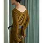 【マージュール/marjour】のSHEER VELOUR BACKSHAN TEE MUSTARD|ID: prp329100004216156 ipo3291000000036259266