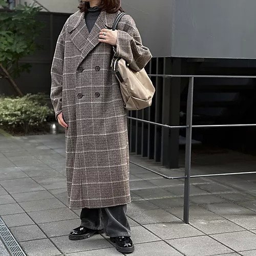 【ヴィオラドーロ/VIOLAd'ORO】のノットハンドルナイロントートバッグMLサイズ 人気、トレンドファッション・服の通販 founy(ファニー) 　ファッション　Fashion　レディースファッション　Ladies' Fashion Online　バッグ　Bag　シンプル　Simple　スマホ　Smartphone　ポケット　Pocket　ビジネス 仕事 通勤　Business　軽量　Lightweight　other-3|ID: prp329100004222579 ipo3291000000032618489