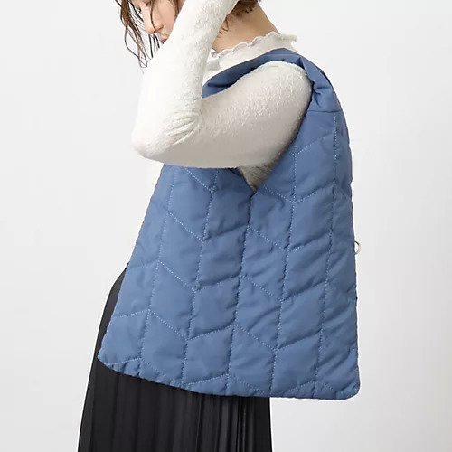 【グローブ/grove】のキルトトライアングルトート インテリア・キッズ・メンズ・レディースファッション・服の通販 founy(ファニー) https://founy.com/ ファッション Fashion レディースファッション WOMEN バッグ Bag キルティング Quilting トライアングル Triangle トレンド Trend ポケット Pocket |ID: prp329100004258004 ipo3291000000029570707