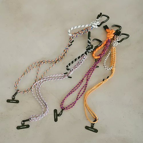 【ノマディス/NOMADIS】のLOOP STRAP 人気、トレンドファッション・服の通販 founy(ファニー) 　ファッション　Fashion　レディースファッション　Fashion for Women　シンプル　Simple, Minimal　ジュエリー　Jewelry, Accessories　スポーティ　Sporty, Casual Athletic　チャーム　Charm, Pendant　デニム　Denim, Jeans Material　トレンド　Trend, Trending Now　パープル　Purple, Violet　フィット　Fit, Slim Fit　ポケット　Pocket, Pocket Detail　別注　Limited Edition, Custom Order　モノトーン　Monotone, Black and White　ラップ　Wrap, Wrap Design　ラバー　Rubber, Rubber Sole　ループ　Loop, Loop Knit　冬　Winter / This Winter　おすすめ　Recommended / Our Picks　夏　Summer　スマホケース　Smartphone Case　ビジネス 仕事 通勤　Business / Work / Commuting　other-2|ID: prp329100004258411 ipo3291000000034434755