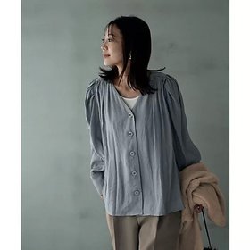 【スタイルデリ/STYLE DELI】のシルキー楊柳ギャザーブラウス 人気、トレンドファッション・服の通販 founy(ファニー) ファッション Fashion レディースファッション WOMEN トップス・カットソー Tops/Tshirt シャツ/ブラウス Shirts/Blouses インナー Inner ギャザー Gather サロペット Overalls シアー Sheer シルク Silk とろみ Thickness タートル Turtle デコルテ Decolletage ドレープ Drape バランス Balance フェミニン Feminine フロント Front ポケット Pocket ロング Long 夏 Summer エレガント 上品 Elegant |ID:prp329100004267488