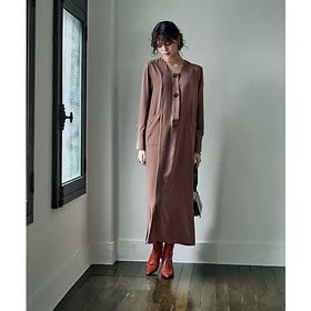 【スタイルデリ/STYLE DELI】のフロント2ボタンジョーゼットワンピース 人気、トレンドファッション・服の通販 founy(ファニー) ファッション Fashion レディースファッション WOMEN ワンピース Dress インナー Inner 春 Spring 秋 Autumn/Fall カーディガン Cardigan シューズ Shoes ジャケット Jacket ジョーゼット Georgette ストレッチ Stretch スニーカー Sneakers スリット Slit ソックス Socks タイツ Tights タートルネック Turtleneck デコルテ Decolletage ドット Dot 台形 Trapezoid 定番 Standard ネックレス Necklace フラット Flat フロント Front ボックス Box ポケット Pocket マーブル Marble ロング Long 冬 Winter エレガント 上品 Elegant |ID:prp329100004267568