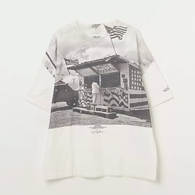 【ジェーンスミス/JANE SMITH】のTIM BARBER Untitled (Bottle rockets) S/S T-SHIRT 人気、トレンドファッション・服の通販 founy(ファニー) ファッション Fashion レディースファッション WOMEN トップス・カットソー Tops/Tshirt シャツ/ブラウス Shirts/Blouses ロング / Tシャツ T-Shirts キャンバス Canvas ニューヨーク New York リアル Real 夏 Summer S/S・春夏 Ss・Spring/Summer 洗える Washable |ID:prp329100004271405