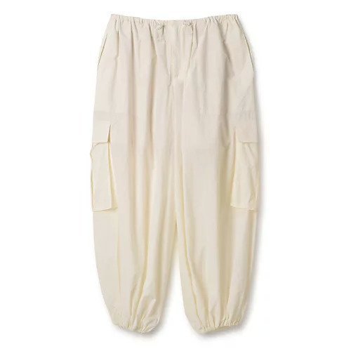 【ウーア/Uhr】のNew Snow Pants インテリア・キッズ・メンズ・レディースファッション・服の通販 founy(ファニー) https://founy.com/ ファッション Fashion レディースファッション WOMEN パンツ Pants カーゴパンツ Cargo Pants ギャザー Gather ドローコード Draw Cord バルーン Balloon フォルム Form ポケット Pocket |ID: prp329100004271987 ipo3291000000029896537